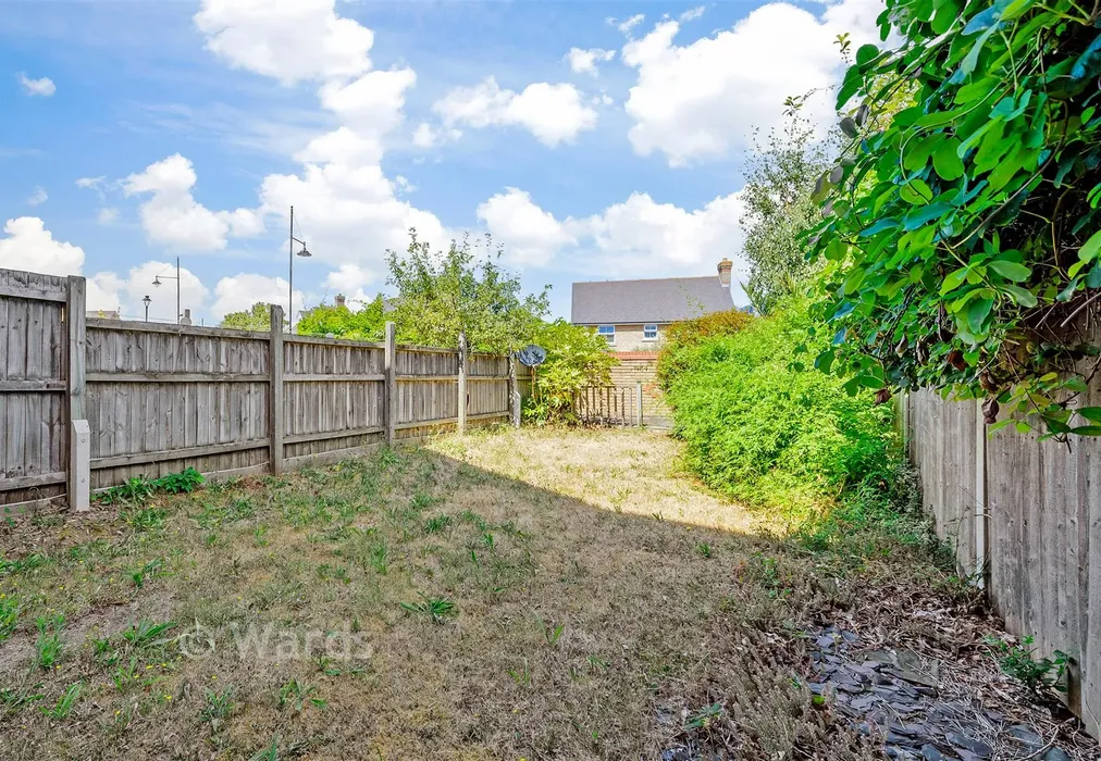 Rear Garden - Sallow Close, St. Mary's Island, Chatham, Kent - Wards of Kent