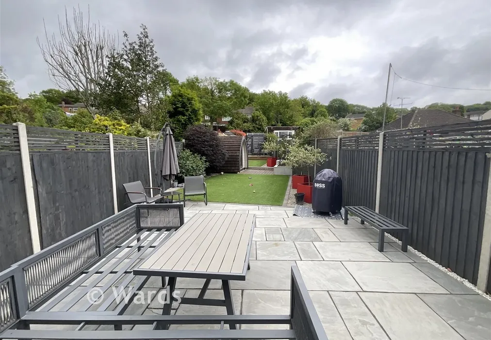 Patio - Princes Avenue, Chatham, Kent - Wards of Kent