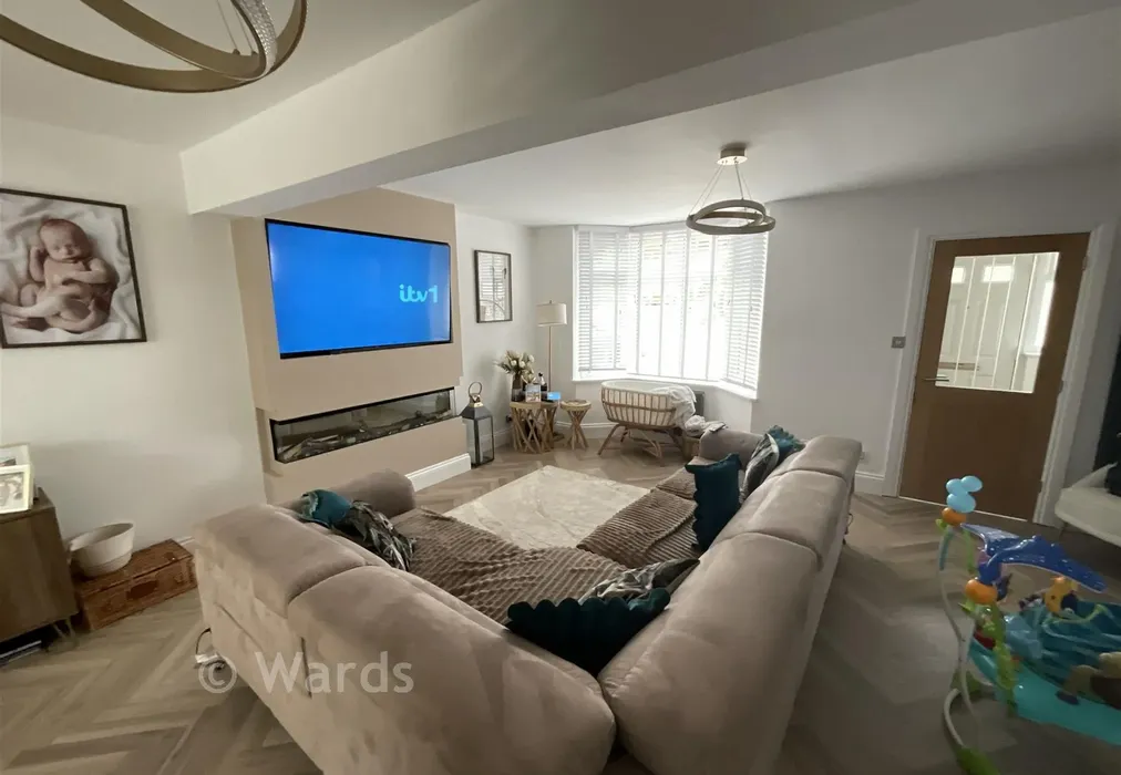 Reception - Princes Avenue, Chatham, Kent - Wards of Kent