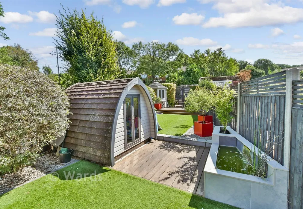 Rear Garden - Princes Avenue, Chatham, Kent - Wards of Kent