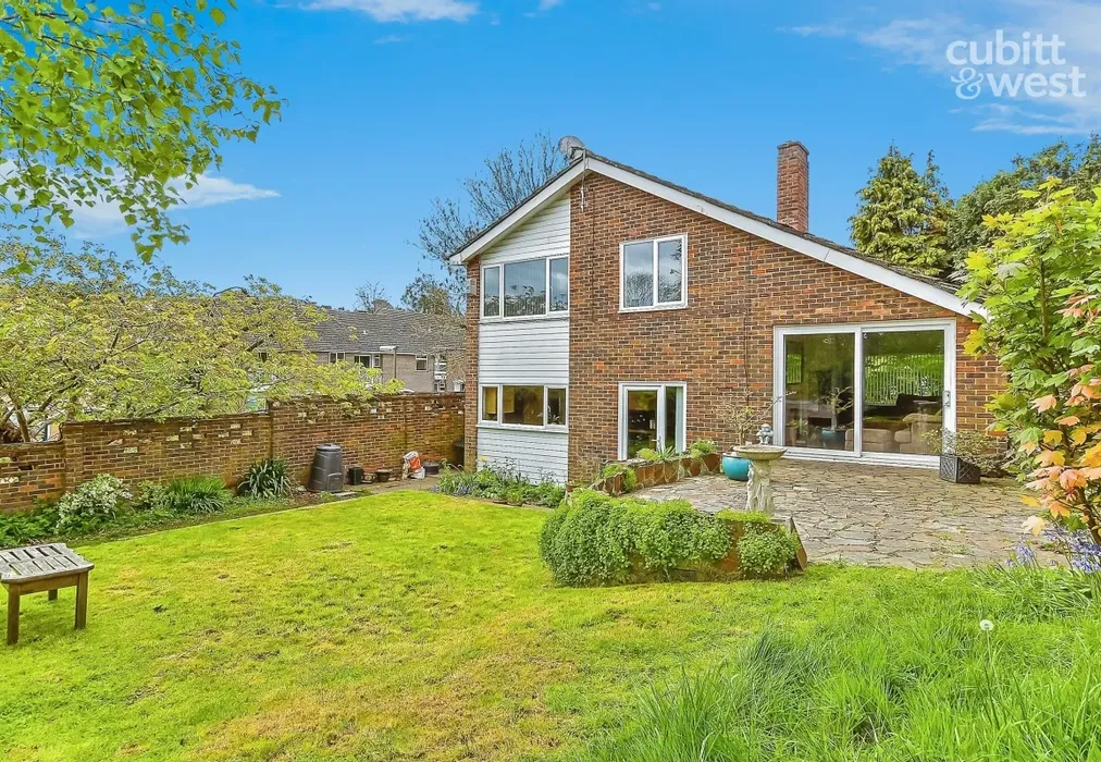 a3b32ea0-901GF3BE - Rose Bushes Epsom KT17 - Wards of Kent
