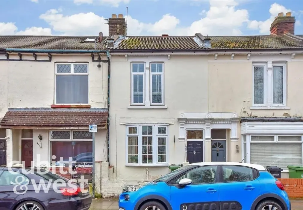  - Heidelberg Road Southsea PO4 - Wards of Kent