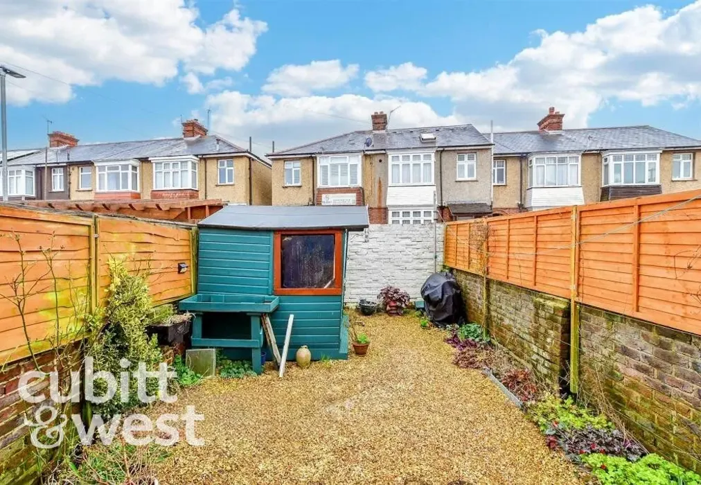 - Heidelberg Road Southsea PO4 - Wards of Kent