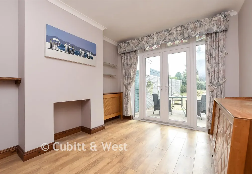 Dining Room - Fairhaven Road, Redhill, Surrey - Wards of Kent