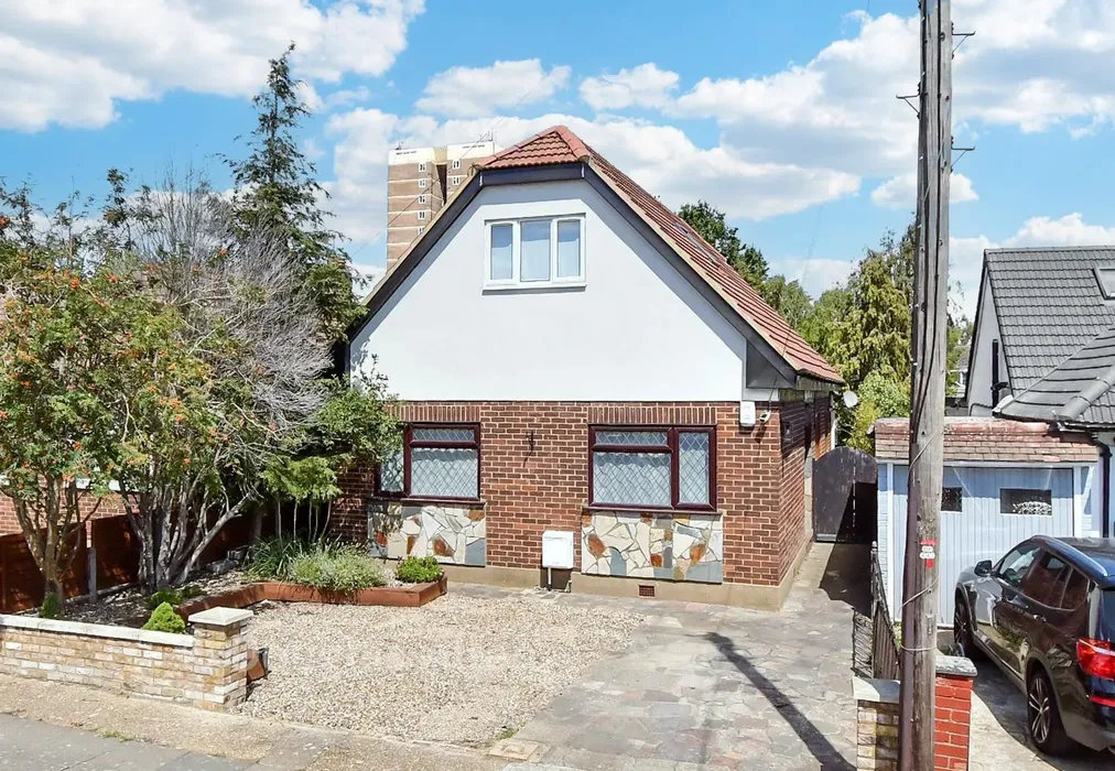 External Web - Coleridge Road, Romford, Essex - Wards of Kent