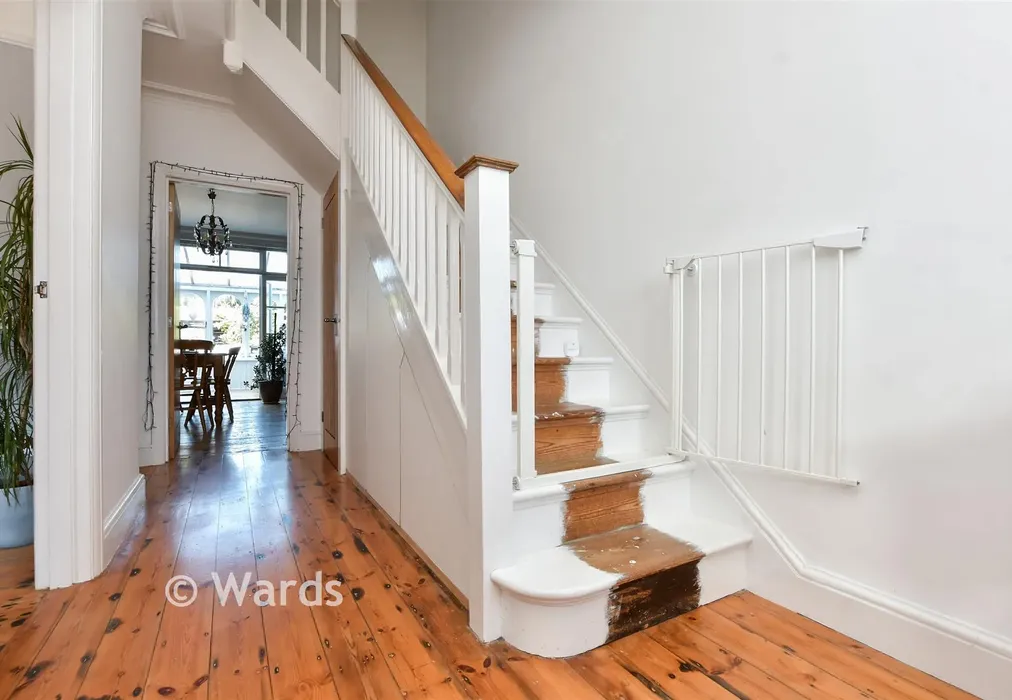 Entrance Hall - Grove Gardens, Margate, Kent - Wards of Kent