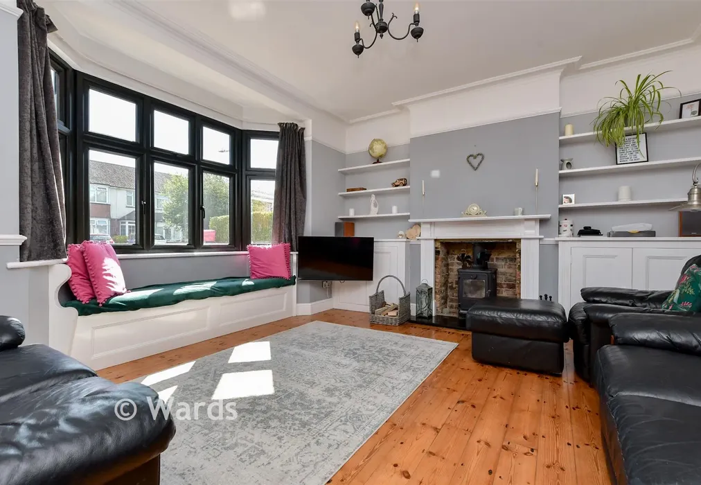 Lounge - Grove Gardens, Margate, Kent - Wards of Kent