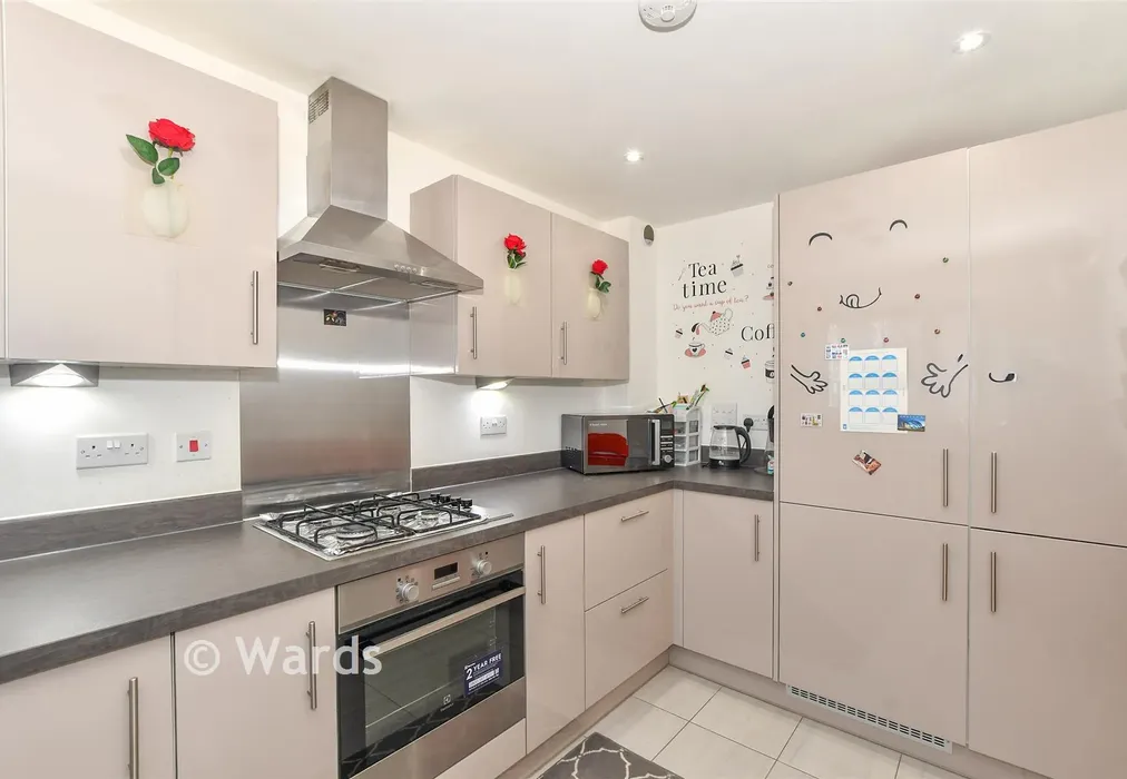 Kitchen - College Row, Ashford, Kent - Wards of Kent