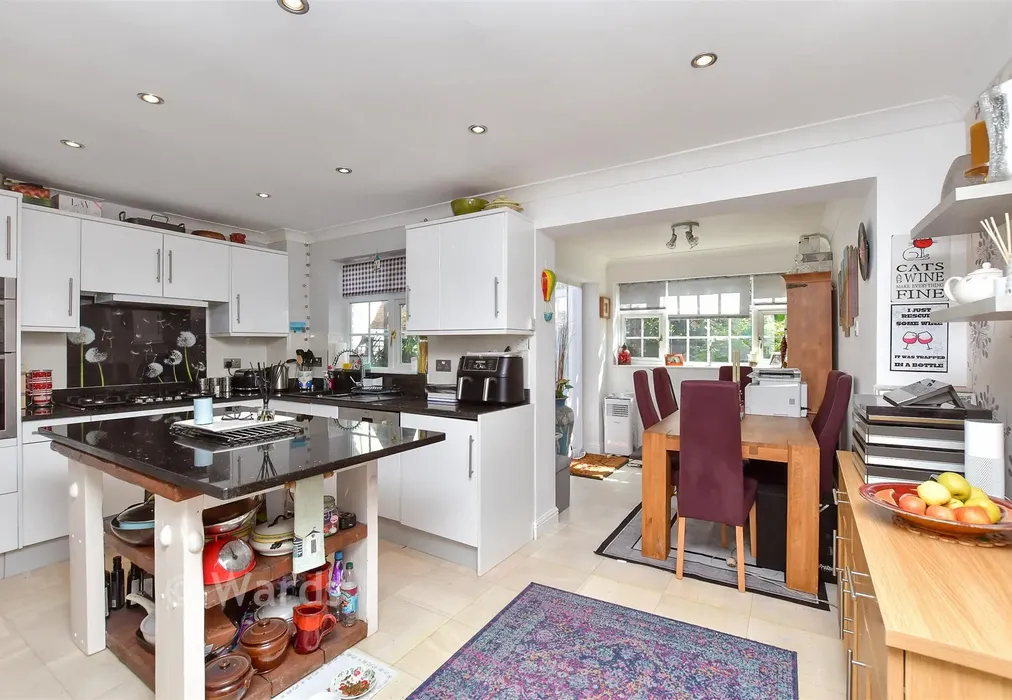 Kitchen/     Breakfast Area - Meadow Close, Walderslade, Chatham, Kent - Wards of Kent