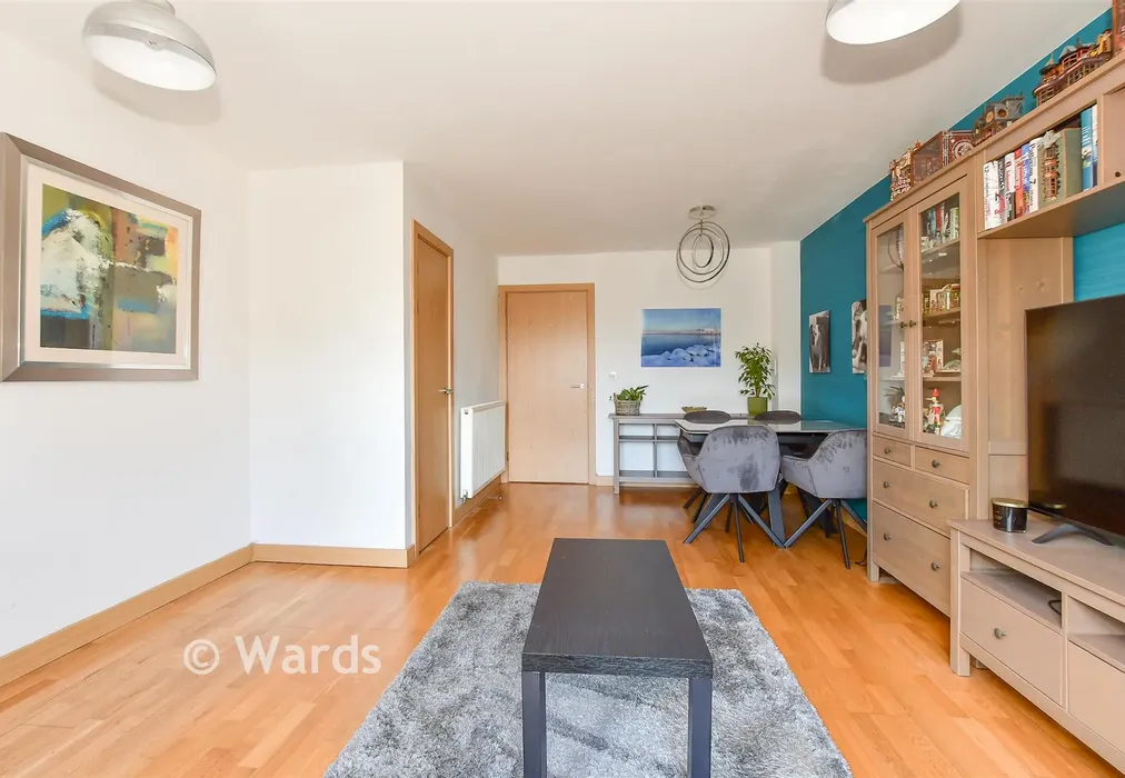 Lounge/Diner - Olympia Way, Whitstable, Kent - Wards of Kent