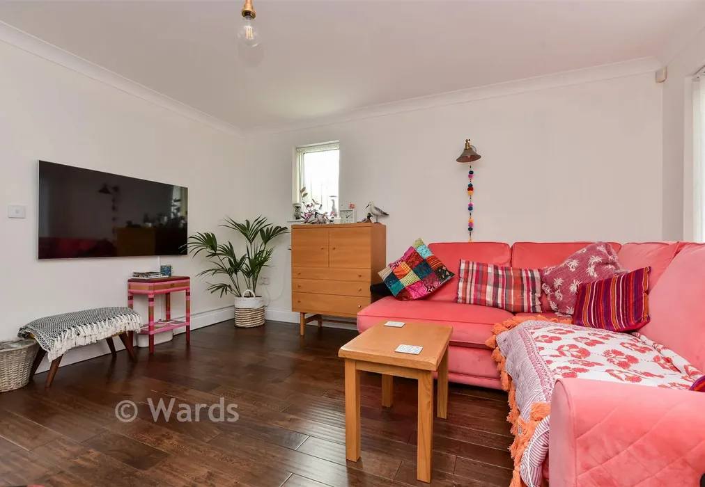 Lounge - Southwood Road, Ramsgate, Kent - Wards of Kent