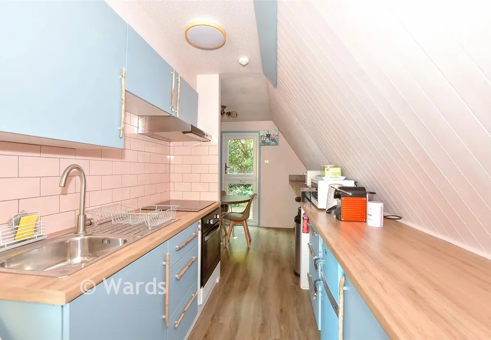 Kitchen - Upper Street, Kingsdown, Deal, Kent - Wards of Kent