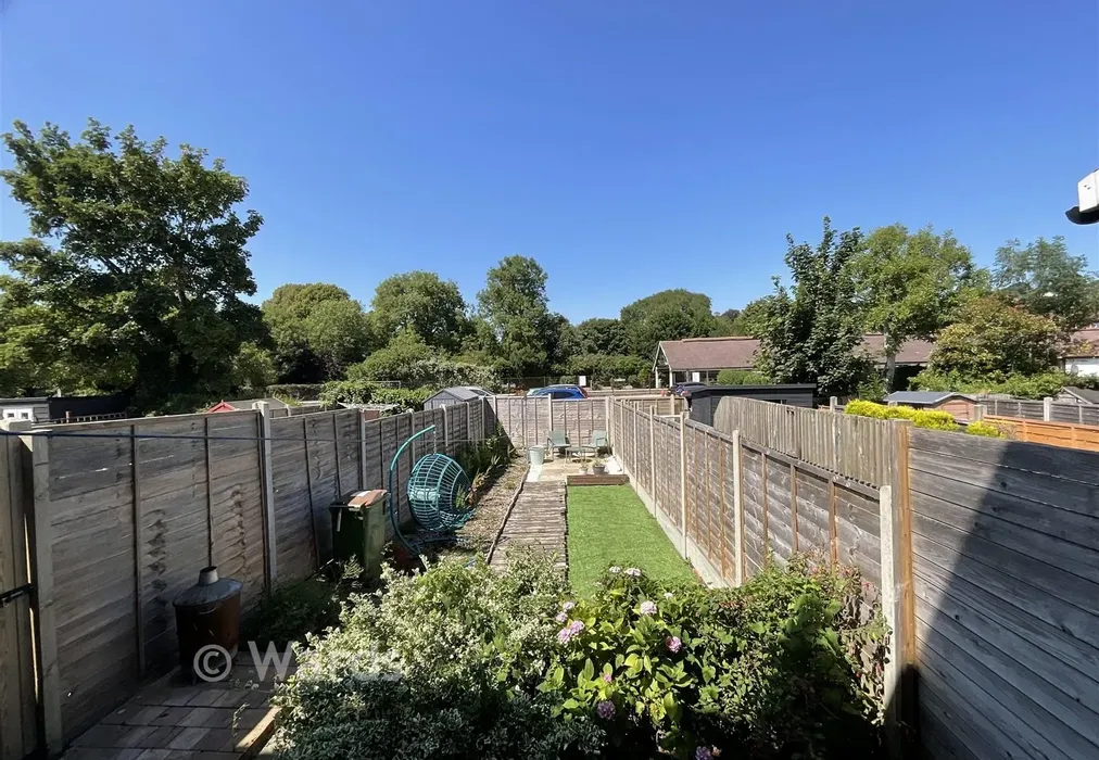 Garden (Original) - Dymchurch Road, Hythe, Kent - Wards of Kent