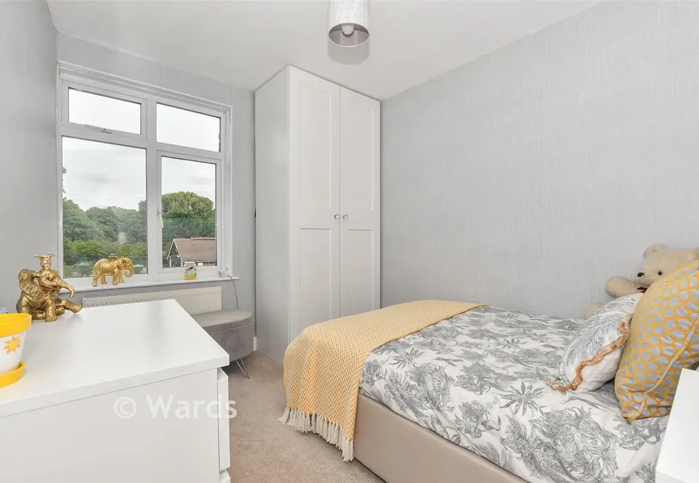Bedroom 2 - Dymchurch Road, Hythe, Kent - Wards of Kent