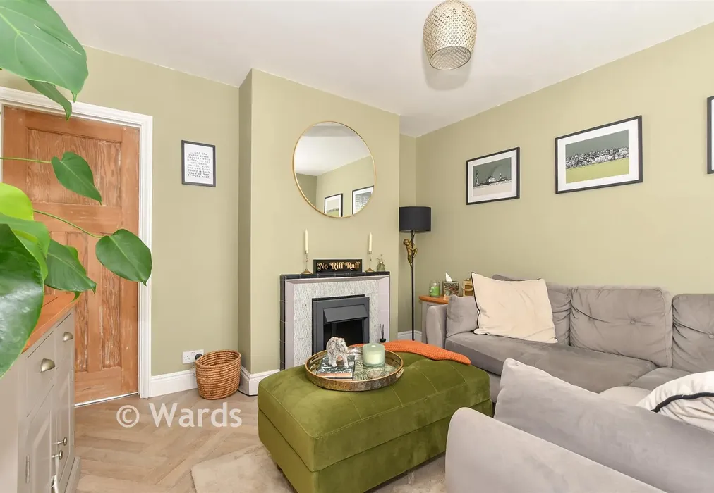 Lounge - Dymchurch Road, Hythe, Kent - Wards of Kent