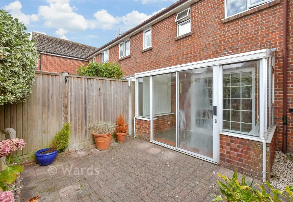 Rear Garden - Portland Road, Hythe, Kent - Wards of Kent
