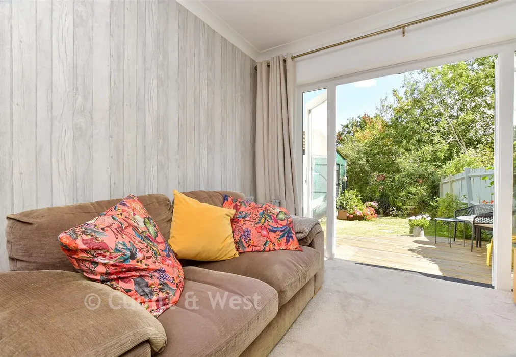 Lounge / Dining Room - Northwood Avenue, Purley, Surrey - Wards of Kent