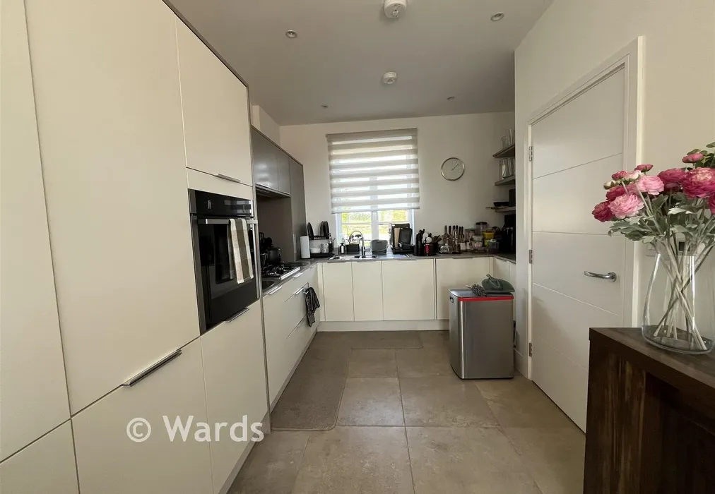 Kitchen - Fairbrass Way, Canterbury, Kent - Wards of Kent