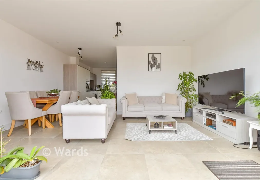 Kitchen/Lounge/ Diner - Fairbrass Way, Canterbury, Kent - Wards of Kent
