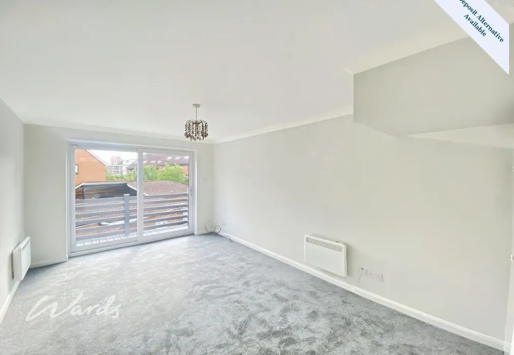 Living/Dining Room - Lesley Place Maidstone ME16 - Wards of Kent