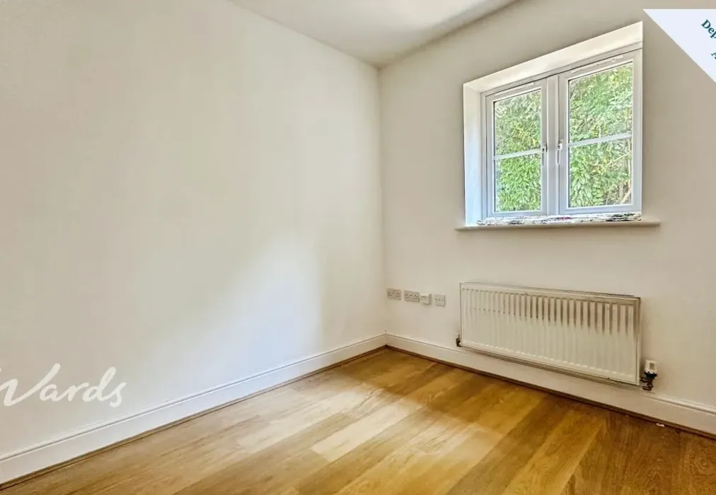 Bedroom - Russet Gardens Maidstone ME17 - Wards of Kent