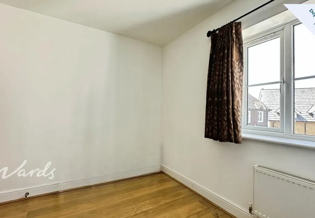 Bedroom - Russet Gardens Maidstone ME17 - Wards of Kent