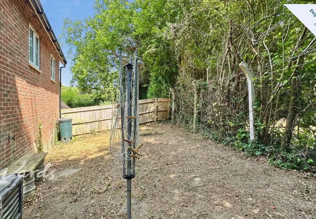 Garden - Russet Gardens Maidstone ME17 - Wards of Kent