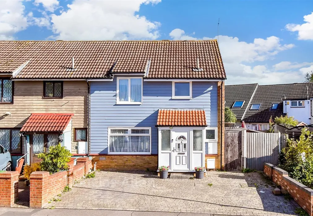 Front - Rectory Park Drive, Basildon, Essex - Wards of Kent