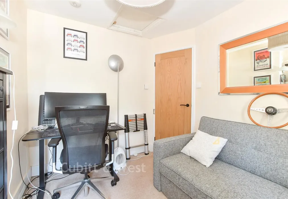 Bedroom 3 - West Common, Lindfield, West Sussex - Wards of Kent