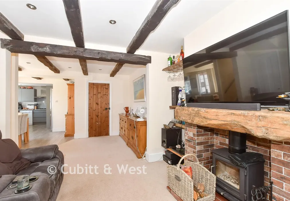 Lounge - West Common, Lindfield, West Sussex - Wards of Kent