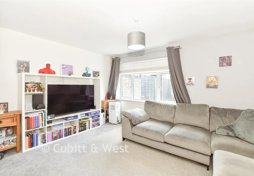 Lounge - Hickling Walk, Crawley, West Sussex - Wards of Kent