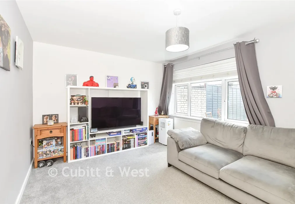 Lounge - Hickling Walk, Crawley, West Sussex - Wards of Kent