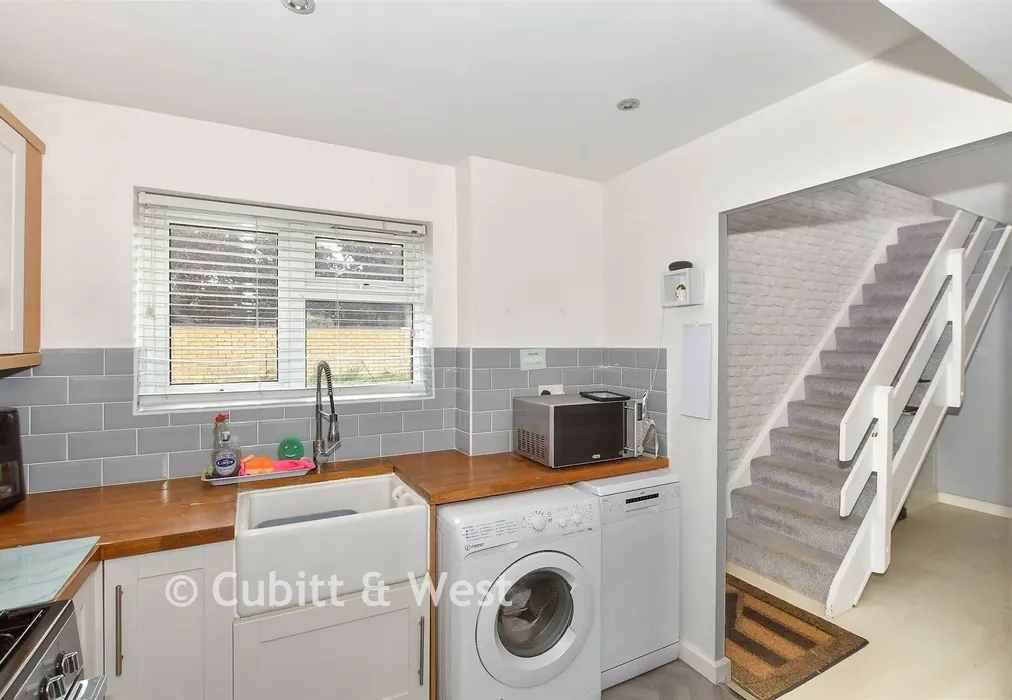 Kitchen/ Dining Room - Hickling Walk, Crawley, West Sussex - Wards of Kent