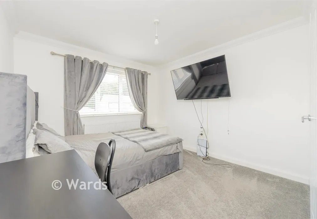 Bedroom 3 - Kirkdale Close, Lords Wood, Chatham, Kent - Wards of Kent