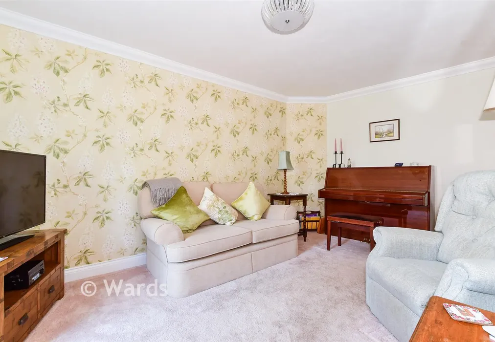 Family Room - Tarragon Road, Maidstone, Kent - Wards of Kent