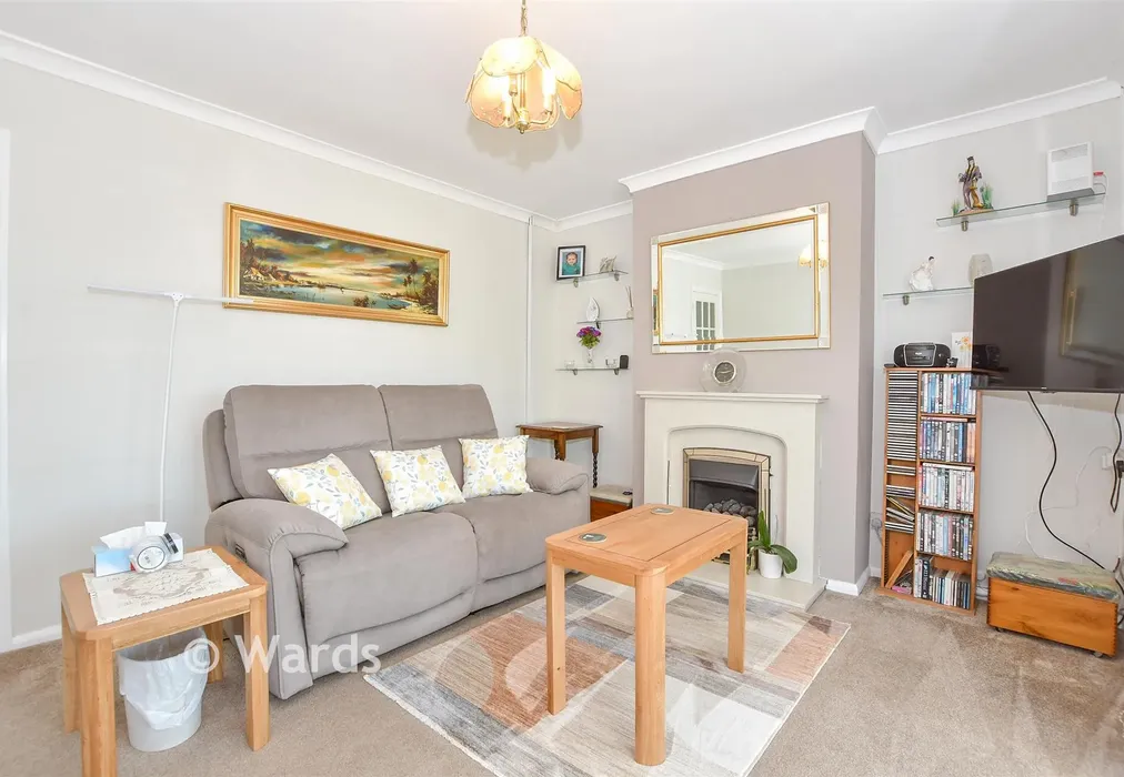 Lounge - Glebe Lane, Maidstone, Kent - Wards of Kent