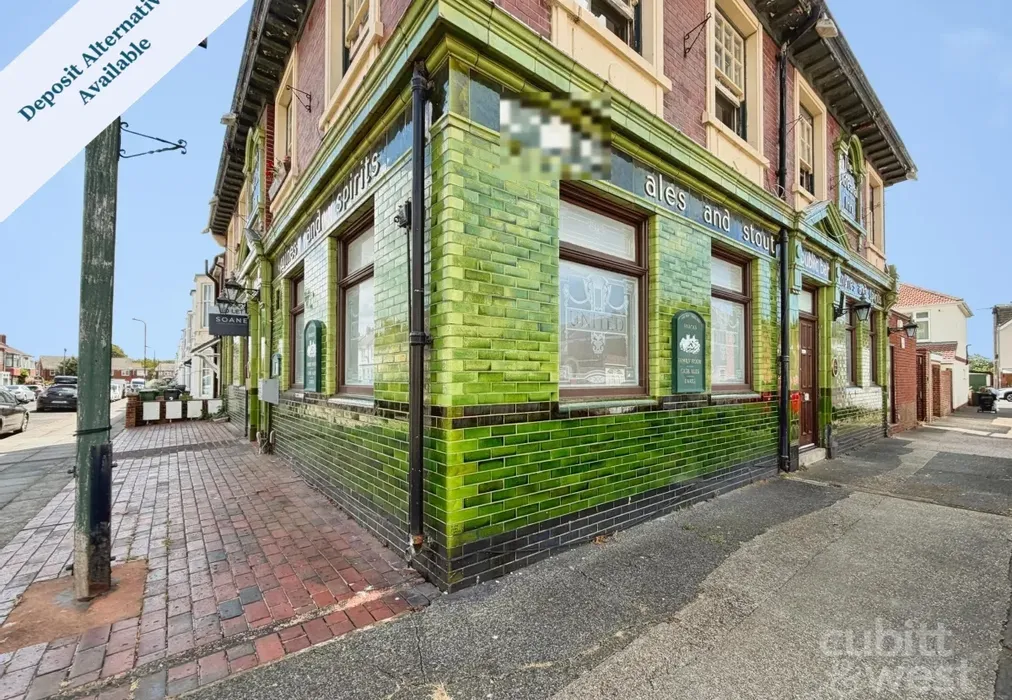  - DEPOSIT ALTERNATIVE AVAILABLE Shirley Avenue Southsea PO4 - Wards of Kent
