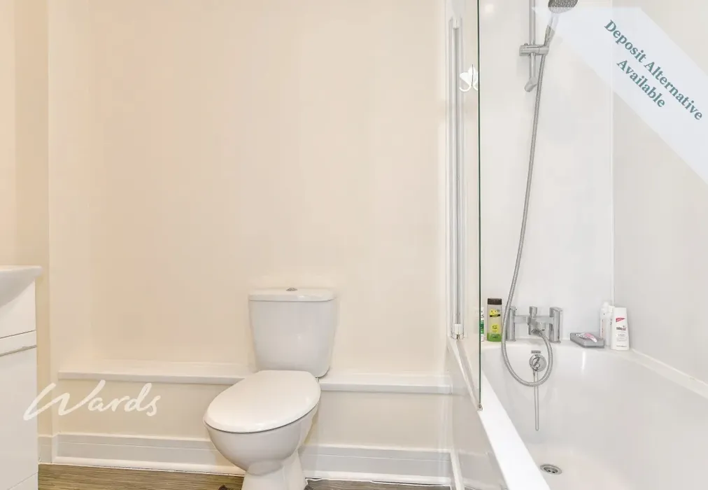 61e93f36-bathroom - Clarity Mews London Road ME10 - Wards of Kent