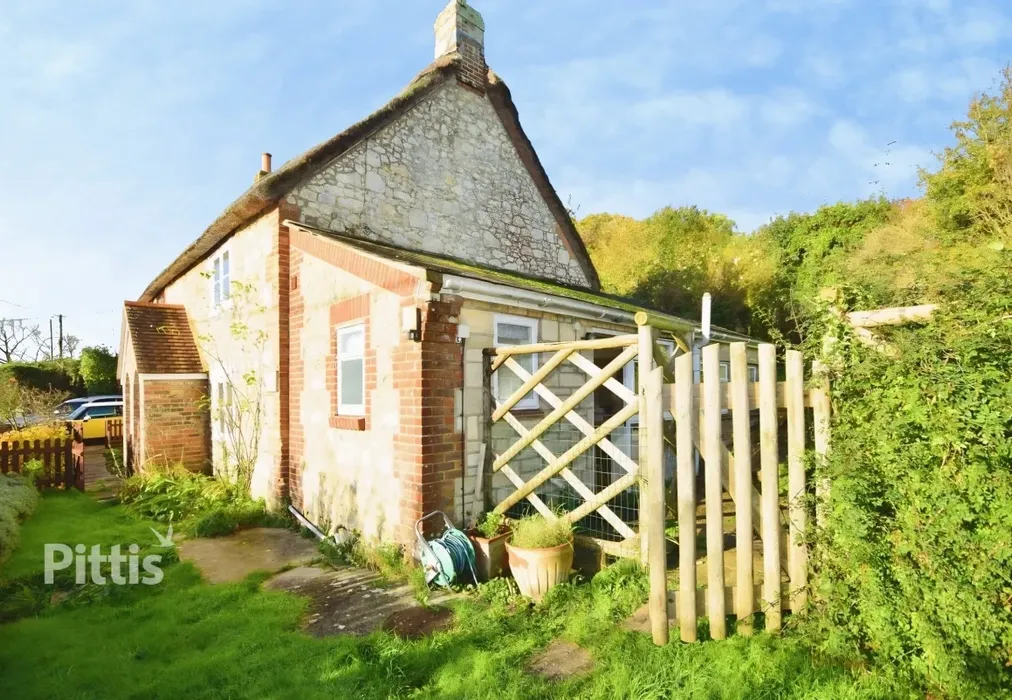 b1365f16-FileAccess - Clay Lane Newbridge PO41 - Wards of Kent