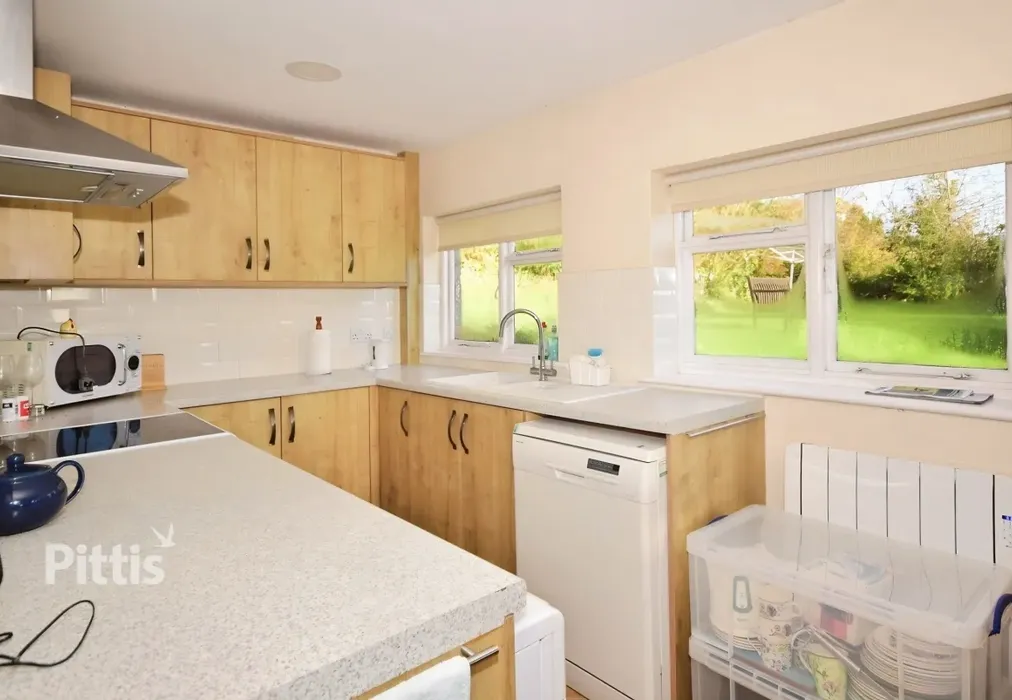 4f92a0fa-FileAcce... - Clay Lane Newbridge PO41 - Wards of Kent
