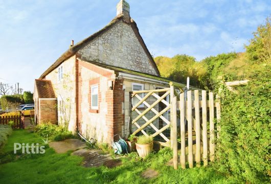 Clay Lane Newbridge PO41 - Wards of Kent