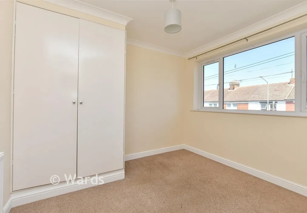 Bedroom 2 - Queenborough Road, Halfway, Sheerness, Kent - Wards of Kent