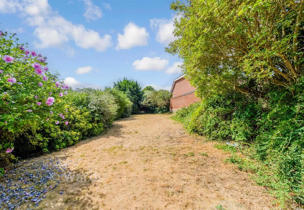 Rear Garden - Chalk Road, Gravesend, Kent - Wards of Kent