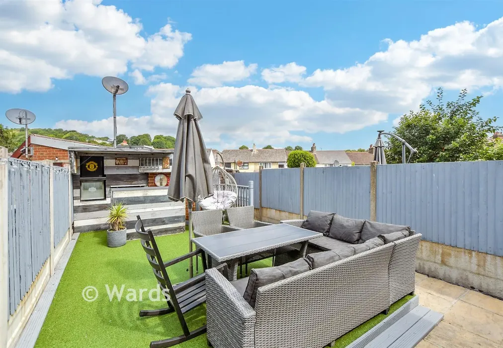 Rear Garden - Cow Lane, Dover, Kent - Wards of Kent