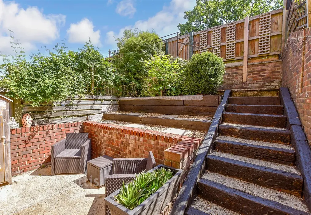 Rear Garden - East Hill Road, Ryde, Isle of Wight - Wards of Kent