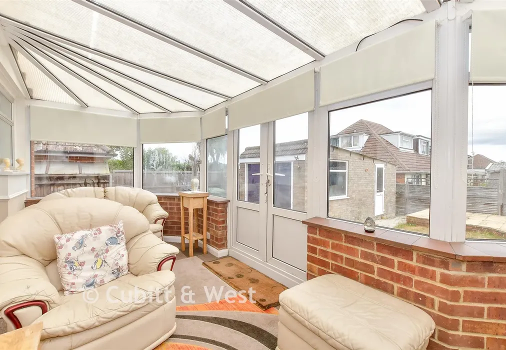 Conservatory - Catherington Lane, Waterlooville, Hampshire - Wards of Kent