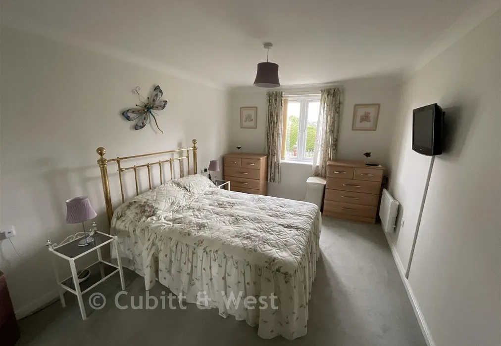 Bedroom* - Kings Road, Horsham, West Sussex - Wards of Kent