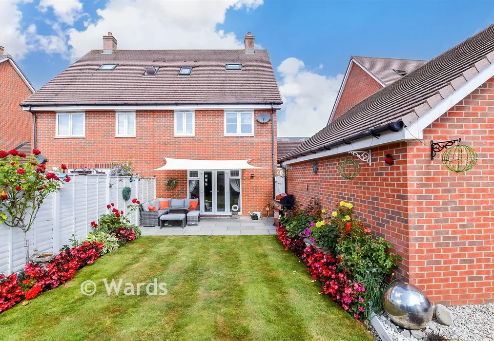 Rear Elevation - Edmett Way, Maidstone, Kent - Wards of Kent