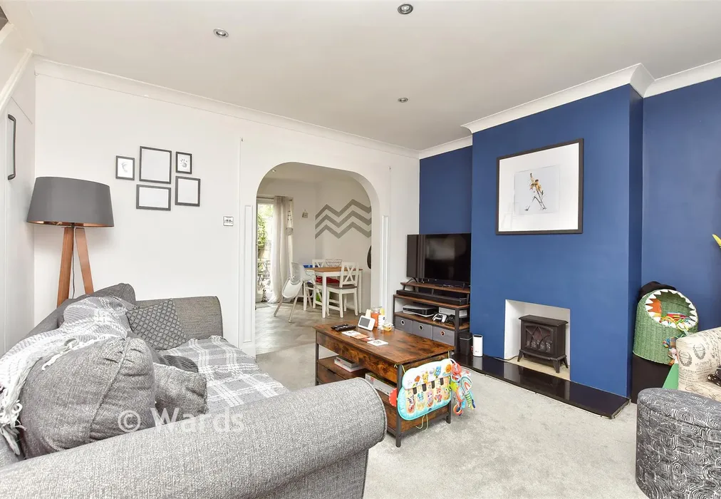Lounge - Scotby Avenue, Walderslade, Chatham, Kent - Wards of Kent