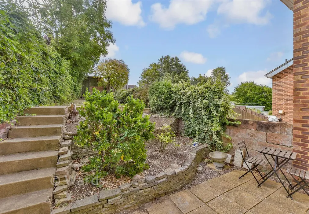 Rear Garden - Scotby Avenue, Walderslade, Chatham, Kent - Wards of Kent